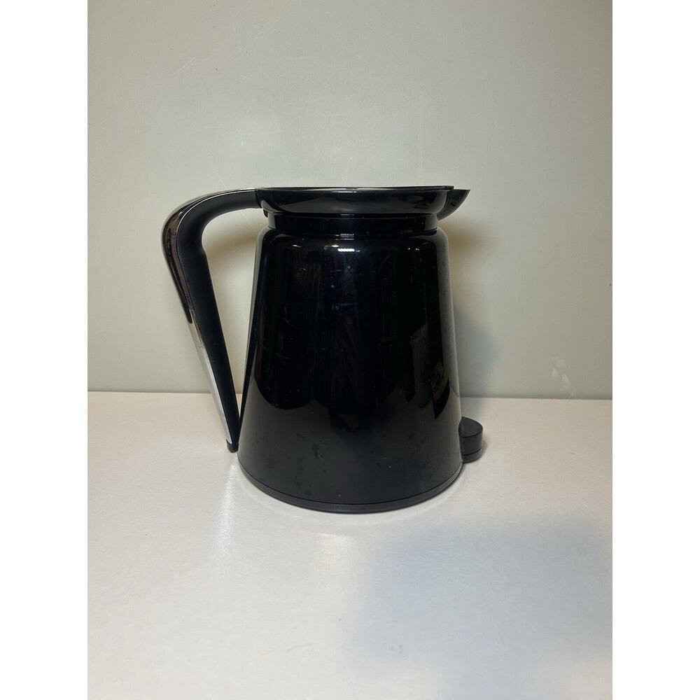 Keurig 2.0 Carafe Coffee Maker Replacement Pot Black with Lid Chrome Handle 36oz